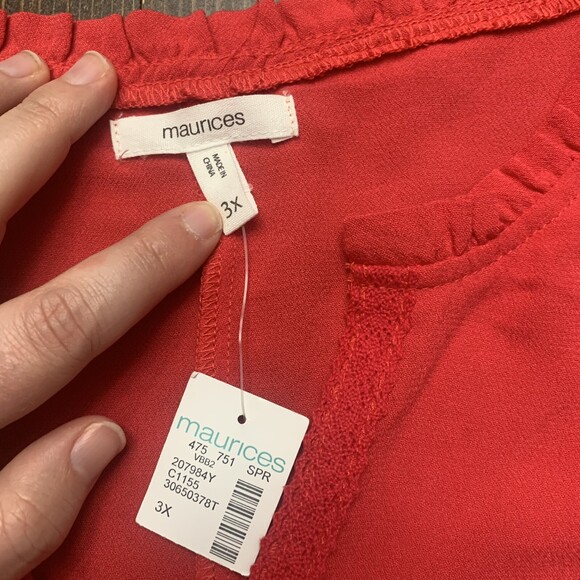 Maurices Blouse Womens 3X Embroidered Short Sleeve Red Flutter Shirt Plus Size - Picture 4 of 8